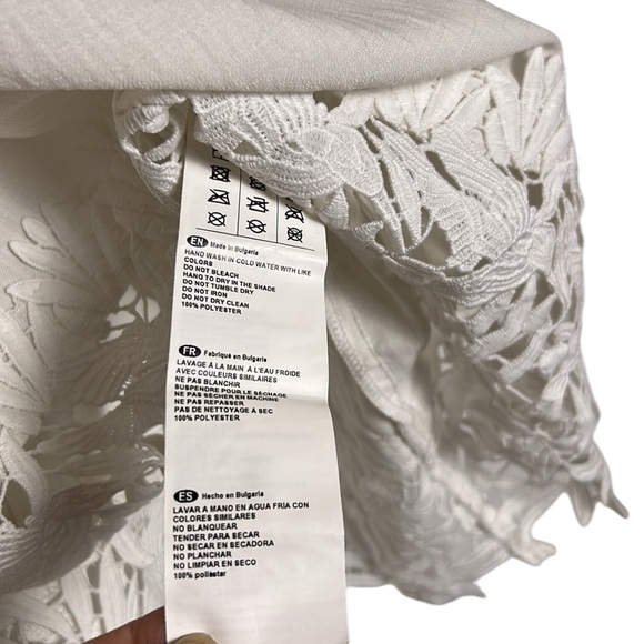 Joseph Ribkoff white heavy lace Trim Blouse.PTP 19”, OVERSIZED,sheer,boxy - Picture 12 of 16